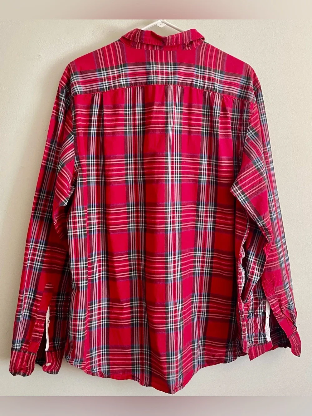 🏕️ Old Navy Red Plaid Button-Down Casual Shirt 🏕️